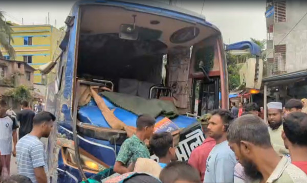 বগুড়ায় বাস দুর্ঘটনায় ৬ জনের প্রাণহানি, আহত বহু!